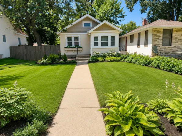 3411 Queen Ave N, Minneapolis, MN 55412