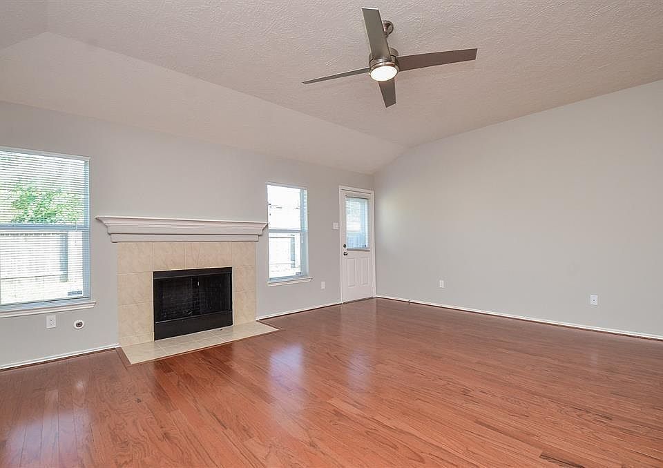 1st image of 19502 Cypressthorn Ln
