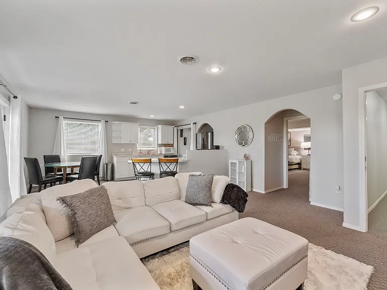 4949 Rau Ln — Photo 39