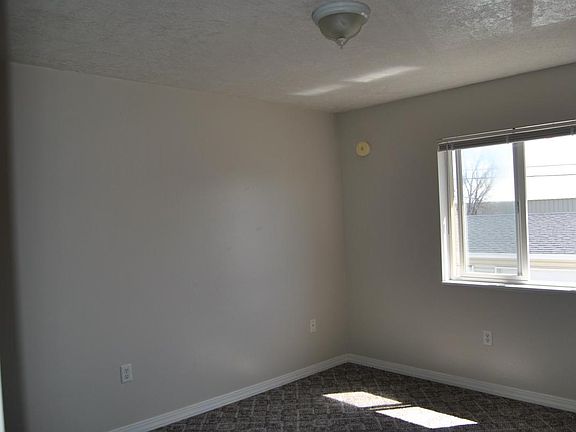 5th image of 724 Cleveland St APT 2