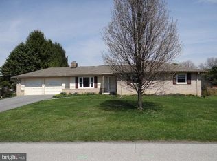 133 Colonial Dr, Chambersburg, PA 17202