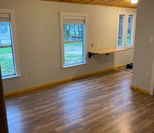 4th image of 9035 Temple Dr