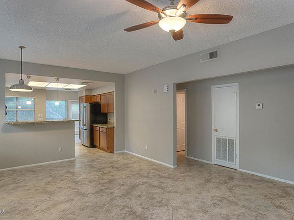 3rd image of 101 N 7th St Unit 144
