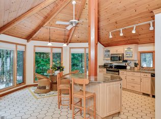 99 Paddock Cir, Mashpee, MA 02649