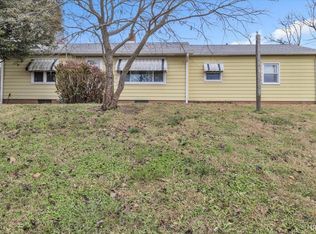 8500 Bald Knob Rd, Mount Vernon, IN 47620