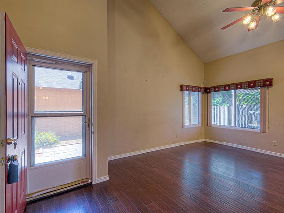 4th image of 10240 N 66th Dr