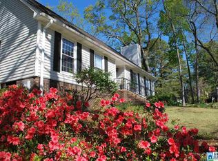 2207 Oak Ridge Cir, Birmingham, AL 35226