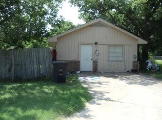 609 Madison St, Cleburne, TX 76033
