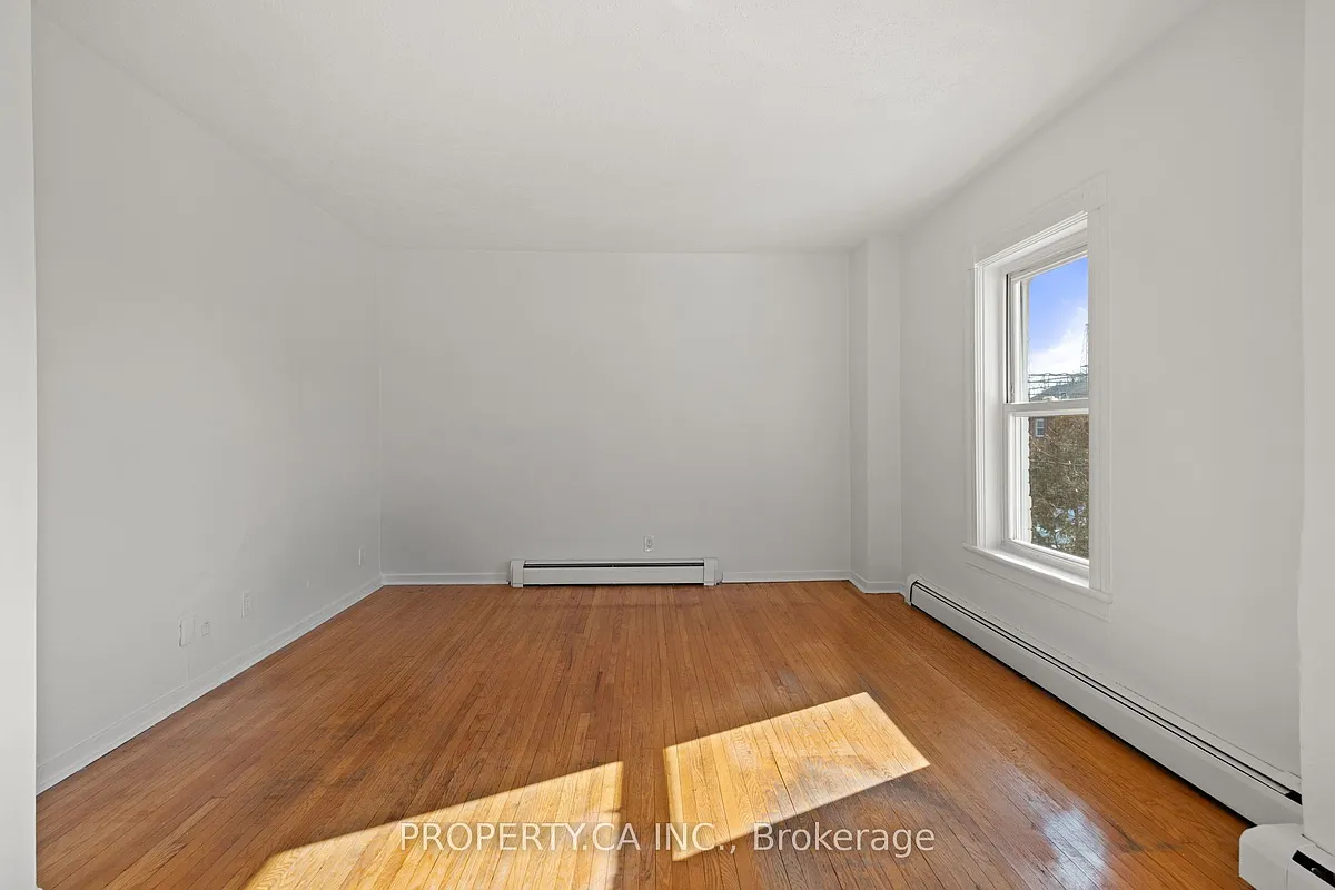 Building Photo - 120 Stephenson Ave #UPPER