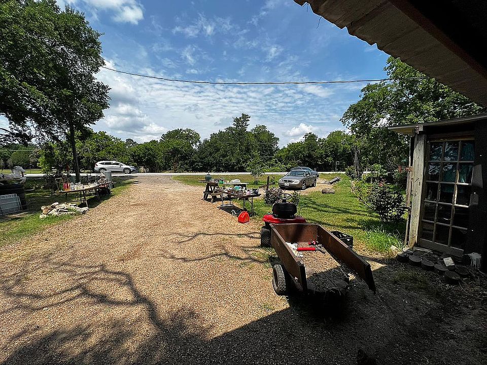 2nd image of 19325 Highway 274