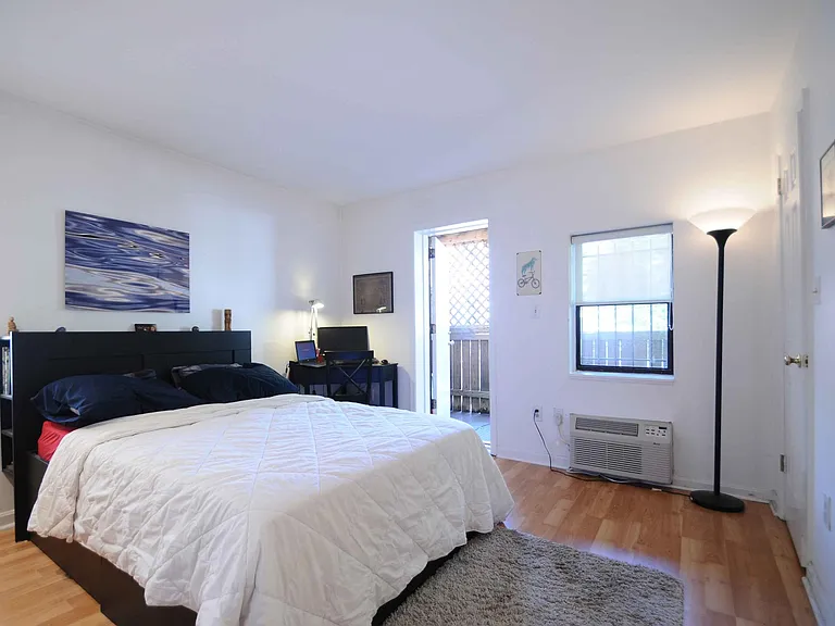 1737 T St NW #202 — Photo 8