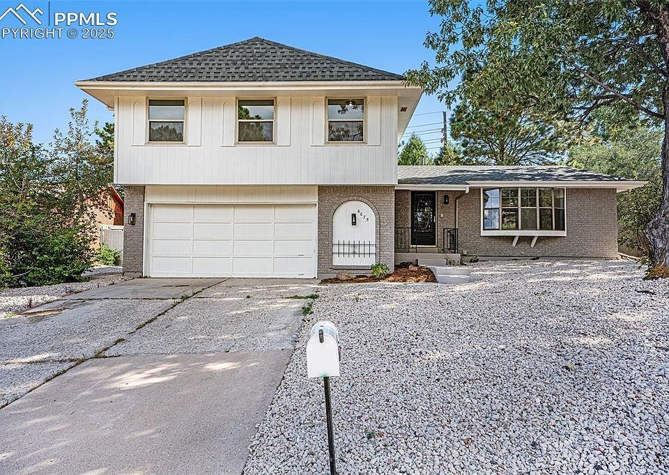 1st image of 6075 Castlewood Ln