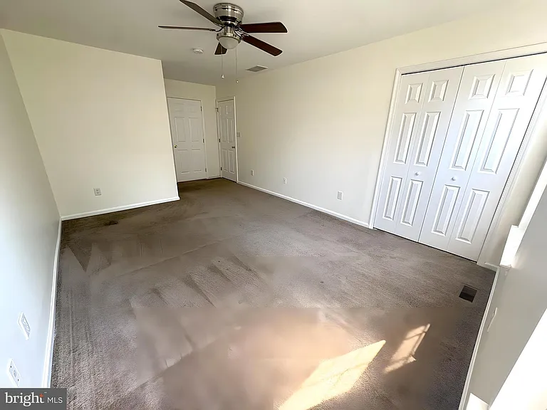 5701 Essex Ln — Photo 26