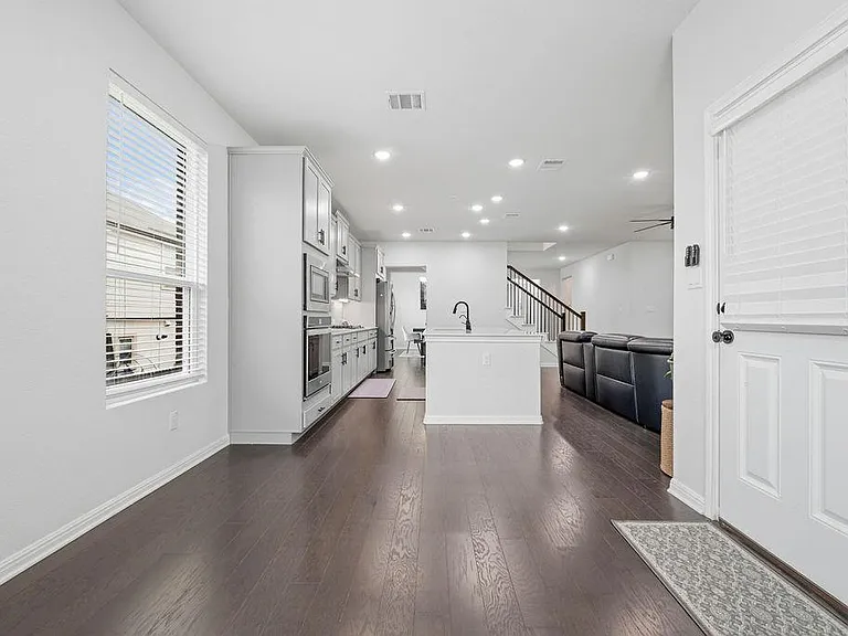 17616 Chino Ln — Photo 21