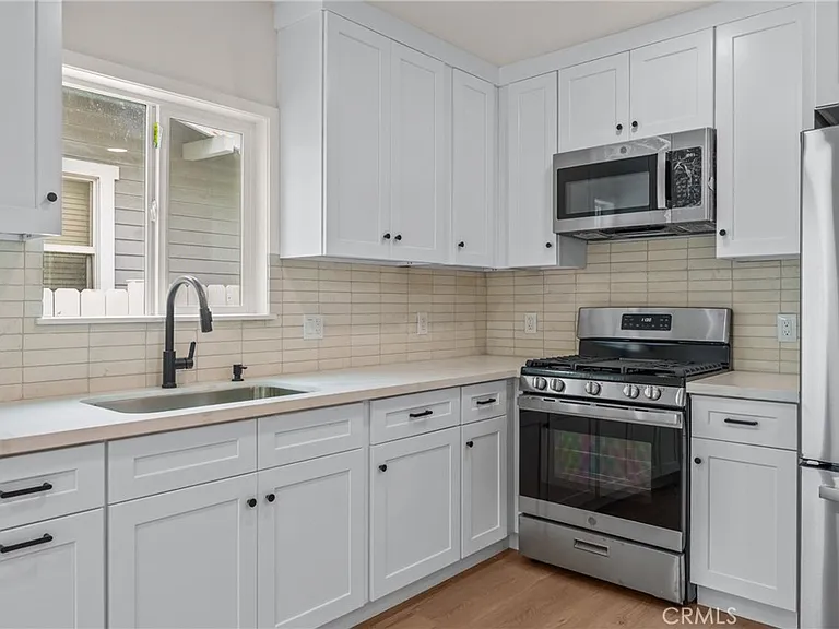 6220 S Magnolia Ave — Photo 6
