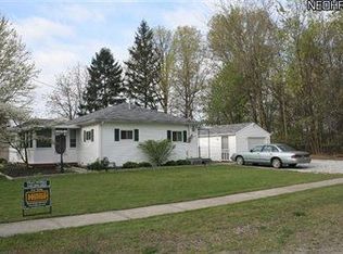 602 Abbe Rd, Sheffield Lake, OH 44054