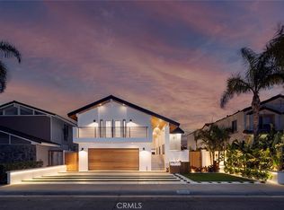 16385 Maruffa Cir, Huntington Beach, CA 92649