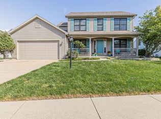 2810 Willow Bend Rd, Champaign, IL 61822