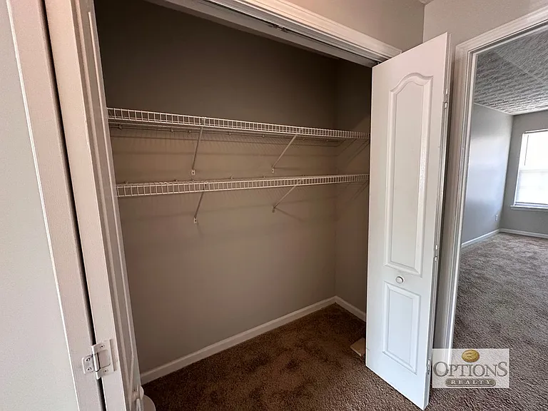 752 Georgetown Ct — Photo 25