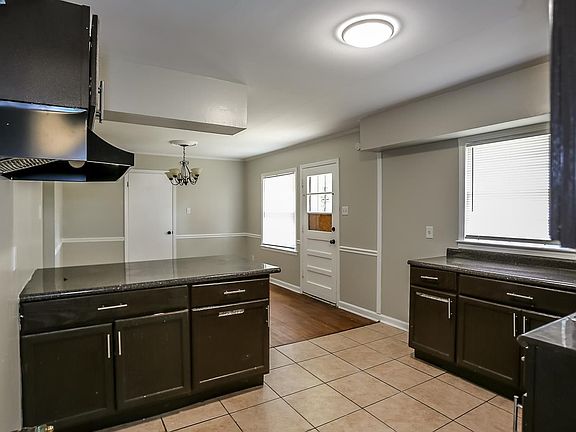 5th image of 4316 Fredericks Ave