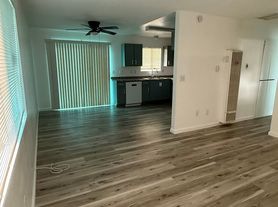 2 Bedroom 1 Bathroom Unit