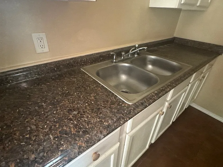 2053 NW 21st St #1 — Photo 7