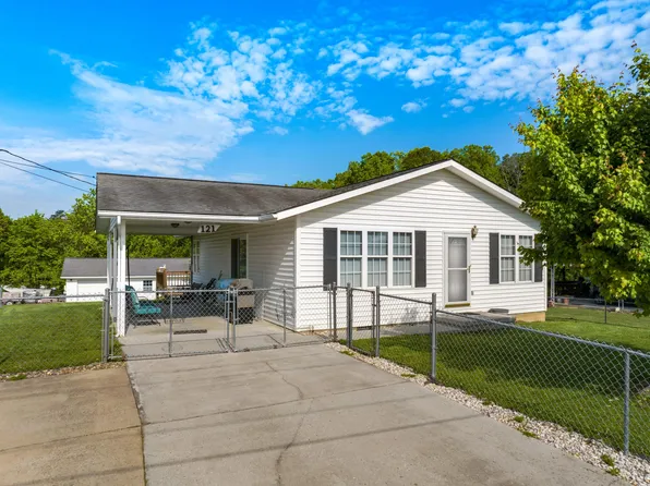 121 Underwood Rd, Newport, TN 37821