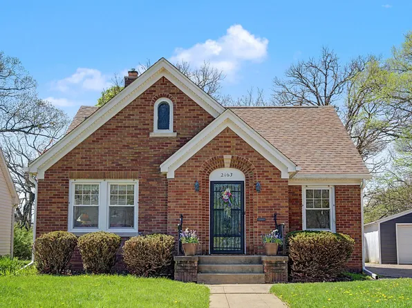 2163 10th Street Pl, East Moline, IL 61244