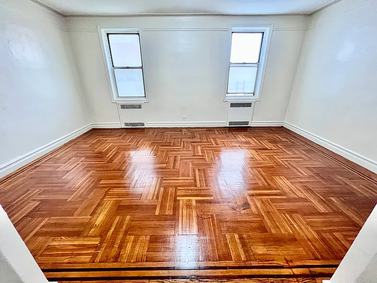 14125 Northern Blvd #14A — Photo 8