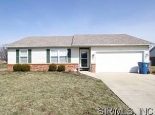 2501 Coniferous Dr, Belleville, IL 62221