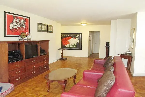 Sold by Aida Real Estate Sales | media 5