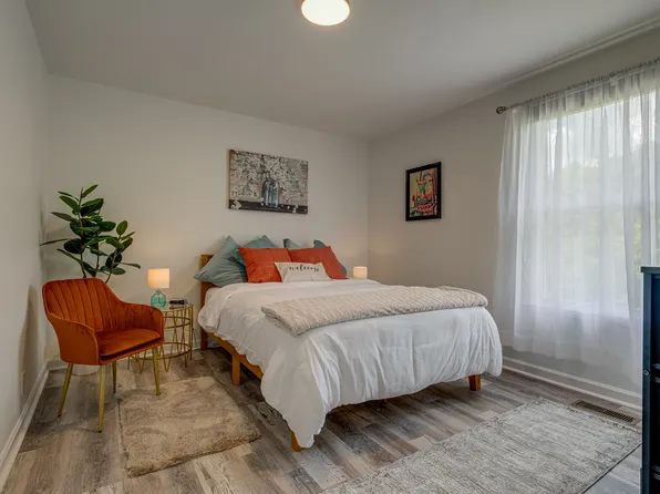 179 Anderson Ln, Hendersonville, TN