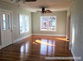 27 Caulfield Ave, Camdenton, MO 65020