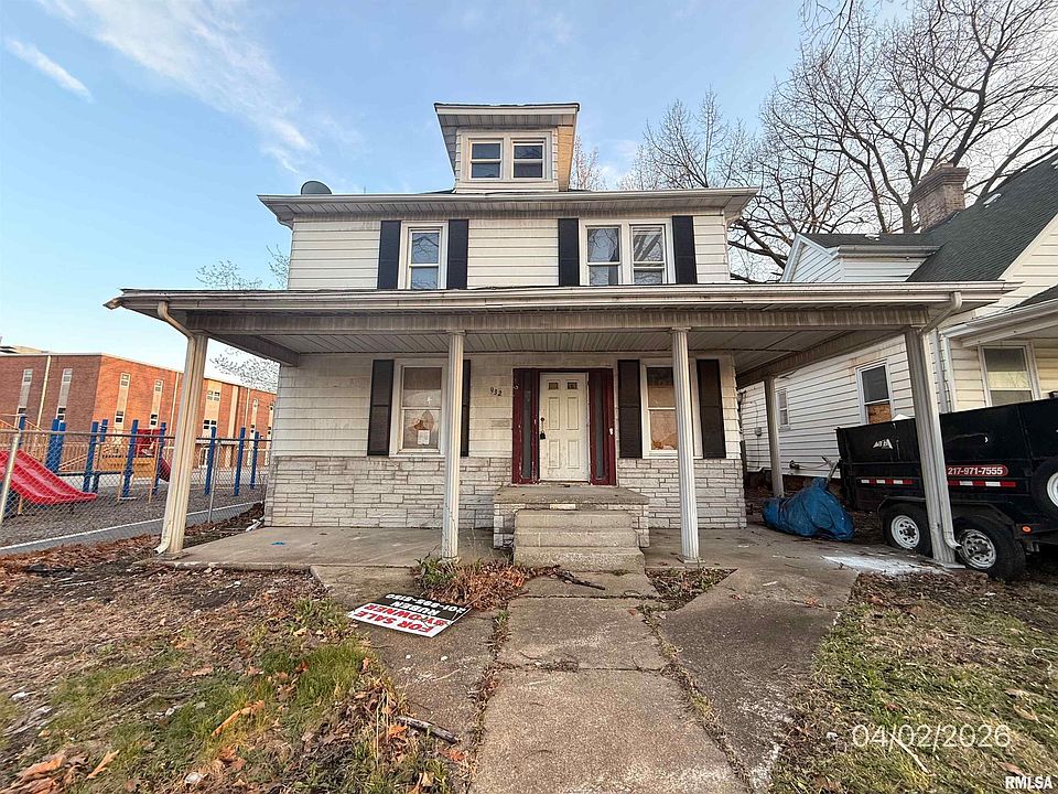 1st image of 932 W Edwards St
