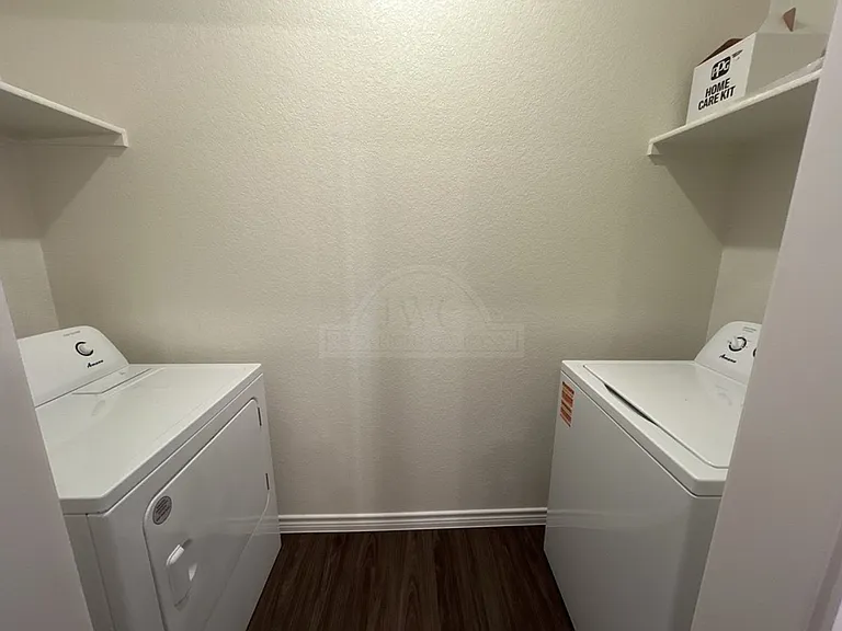 5104 Rose Garden Loop — Photo 6