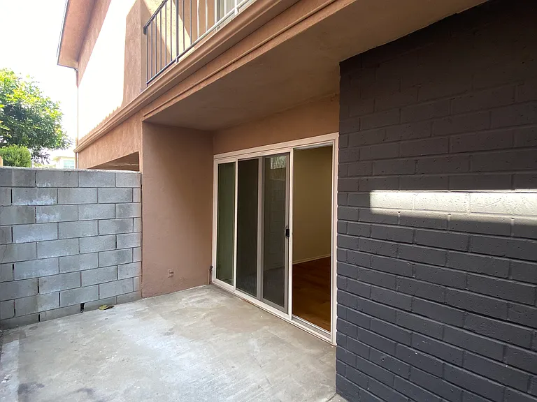 13504 Moorpark St #2 — Photo 7