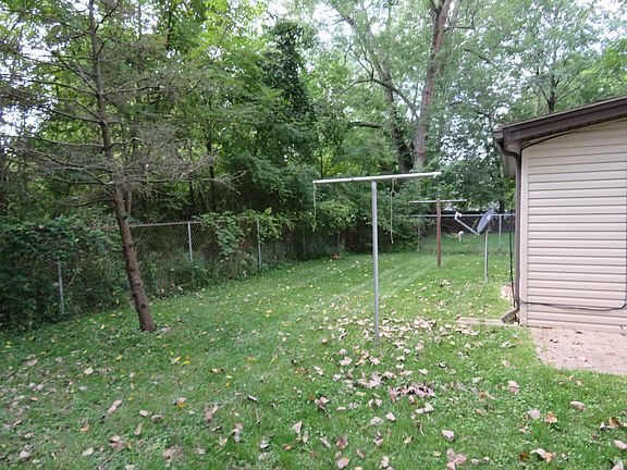 4th image of 3163 E Deshler Ave