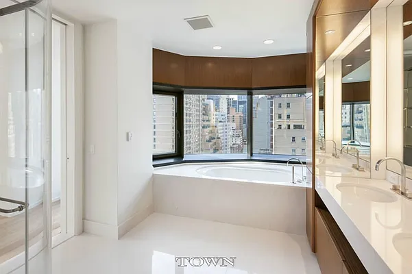 Rented by Town Residential | media 24