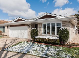 5550 W Lunt Ave, Chicago, IL