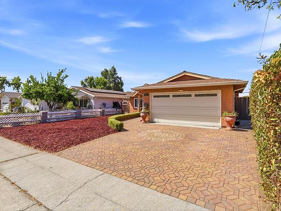 4th image of 1513 Mount Diablo Dr