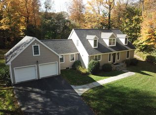 17 A Cricklewood Ln, Norwalk, CT 06851