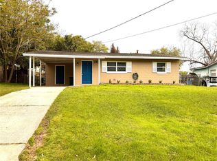 2111 Parkview Ave, Leesburg, FL 34748