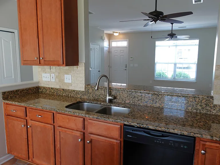 202 Elise Dr #1 — Photo 21