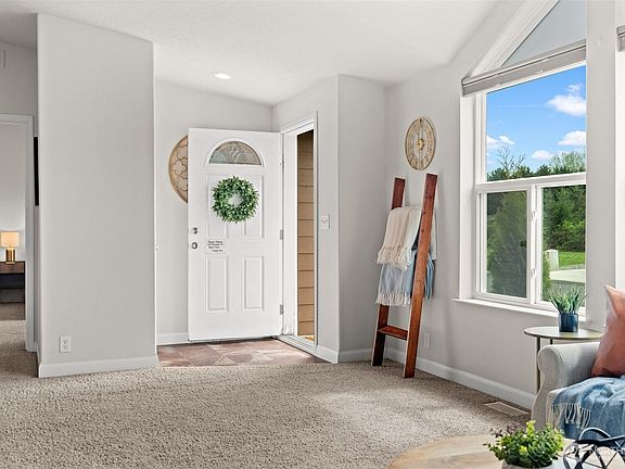 3rd image of 13814 21st Ave E