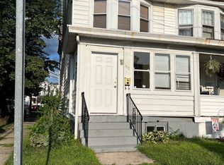 100 New Cedar Ln, Hamilton, NJ 08610