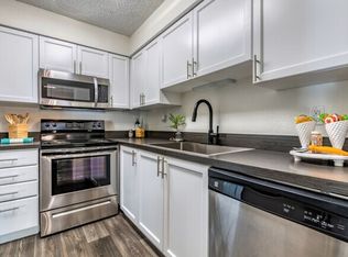 Flagler Pointe Apartments, Saint Petersburg, FL 33712