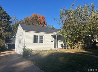21 Jean Dr, Florissant, MO