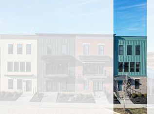 4256 Parkview Dr, Cincinnati, OH 45242