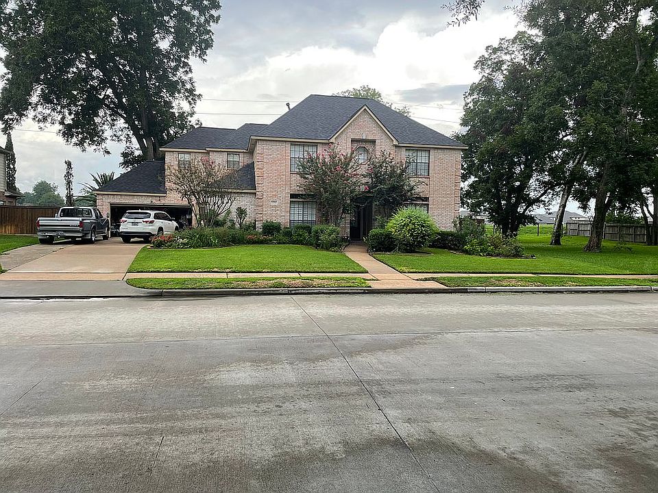 1st image of 1214 Plantation Dr