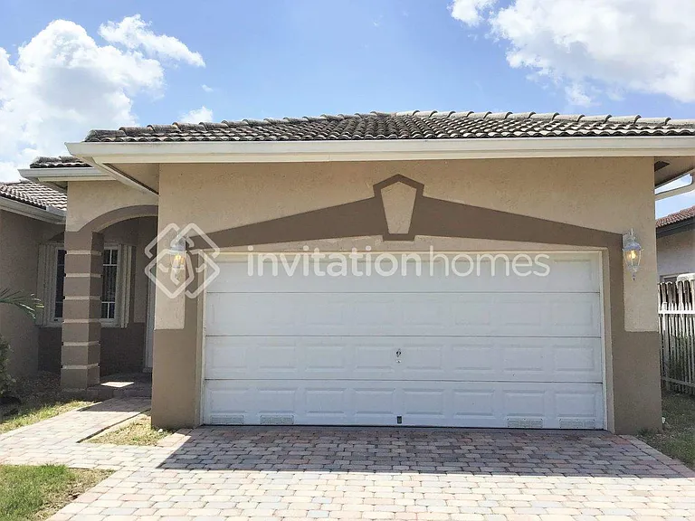 14146 SW 160th Ct — Photo 1